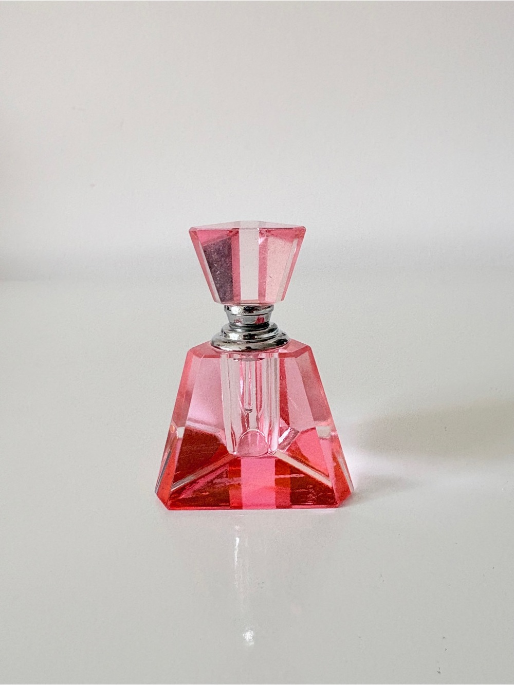 Oleg Cassini Pink Faceted Crystal
Perfume Bottle Signed Vintage
